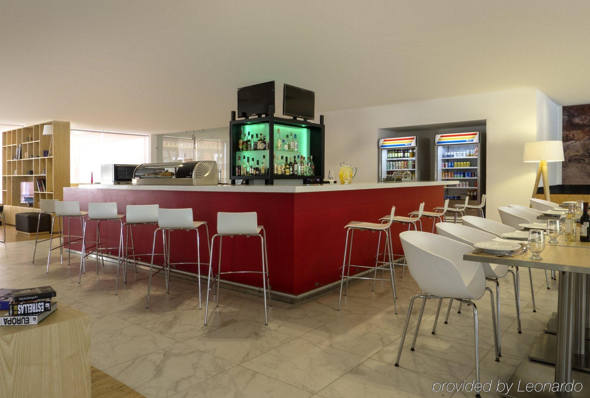 Fiesta Inn León Restaurace fotografie